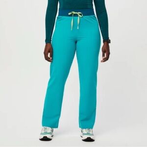 Figs Yola scrub pants